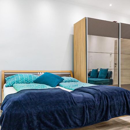 Chic 1Br Apt Near Biggest Amusementpark Of Viena Exterior foto